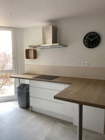 Colocation - 75 m² - 1 chambre