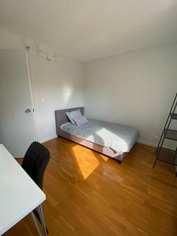 Colocation - 75 m² - 1 chambre