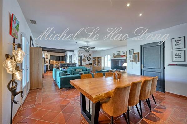 Dpt Gard (30), à vendre AIGUES MORTES maison P5 de 155,03 m² - Terrain de 536 m²