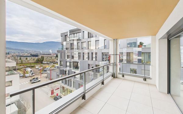 Appartement à vendre    3 pièces • 64,29 m2 Chambéry