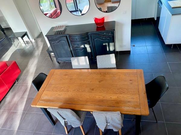 Maison contemporaine lumineuse à proximité du bourg de Saint