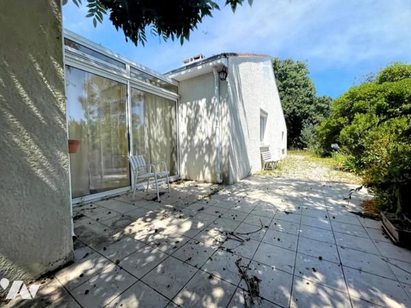 SAINT AIGNAN DE GRAND LIEU maison 81m² 4 pièces dont 3 ch terrain de 1520 m²