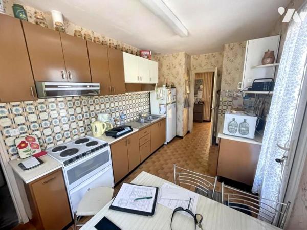 SAINT AIGNAN DE GRAND LIEU maison 81m² 4 pièces dont 3 ch terrain de 1520 m²