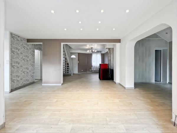 Maison Saint Fargeau Ponthierry 7 pièce(s) 130 m2