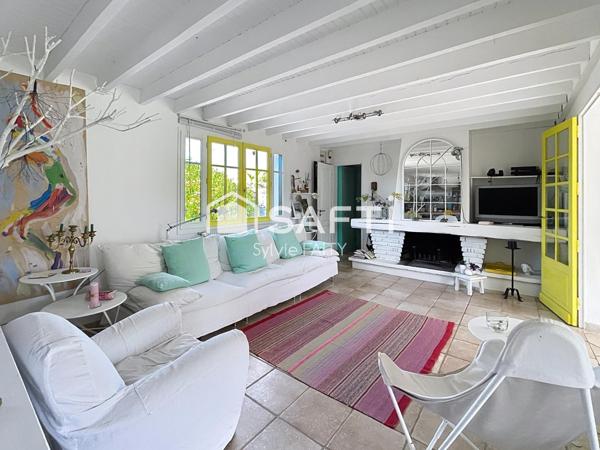 Maison T5 de plain pied - piscine - atelier - dependance