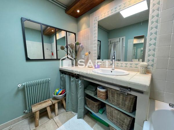 Maison T5 de plain pied - piscine - atelier - dependance