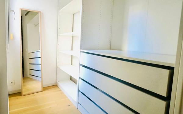 Appartement à vendre    2 pièces • 47 m2 Nîmes