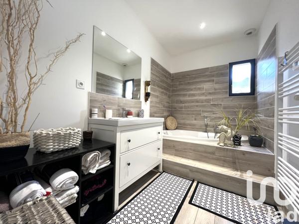 Maison à vendre 5 pièces 198 m² Libourne