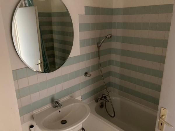 NANCY - appartement 4 pièces + GARAGE + CAVE - 81.15m²