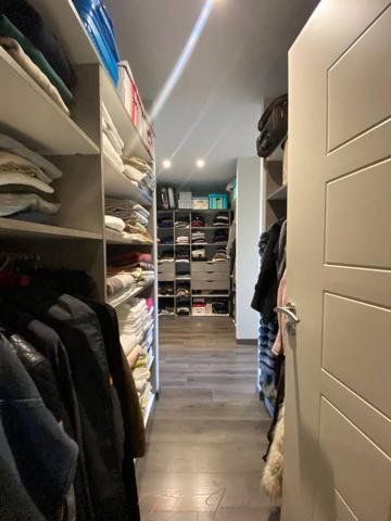 Maison 6 pièces 198m² à vendre à Saint-Genis-Pouilly 01630