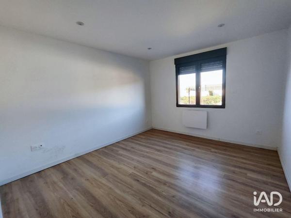 Location local d’activité 490 m² Saint-Memmie