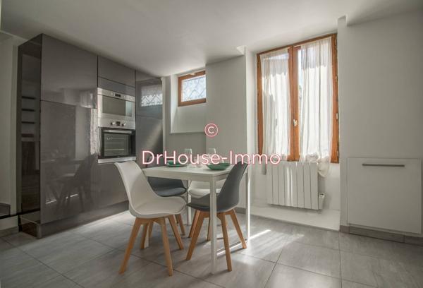 Appartement à louer 1 pièce de 38 m²