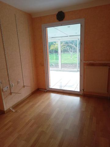 Maison  7 pièce(s) 137 m2