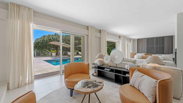 Vente Villa de luxe Sainte-Maxime 7 Pièces 225 m²