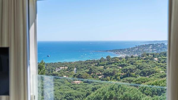 Vente Villa de luxe Sainte-Maxime 7 Pièces 225 m²
