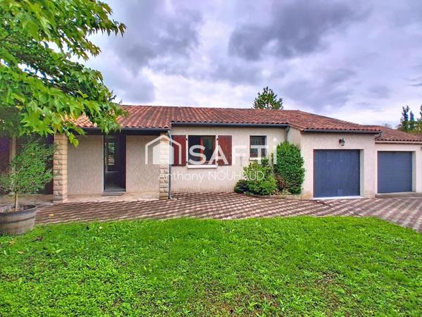 Pavillon agréable, bien situé, jardin, piscine.