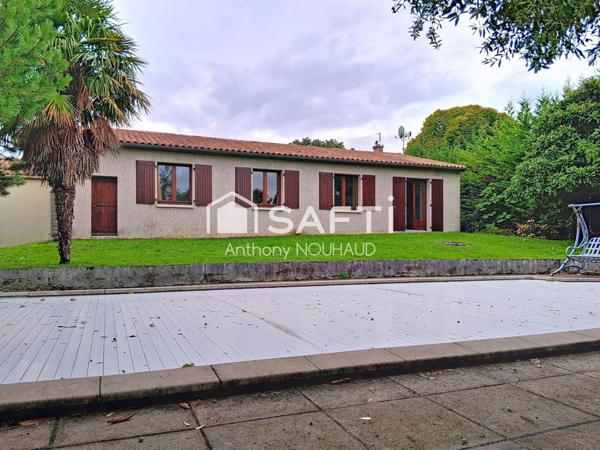 Pavillon agréable, bien situé, jardin, piscine.