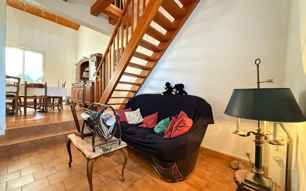 Maison à vendre    5 pièces •  Saint-Augustin