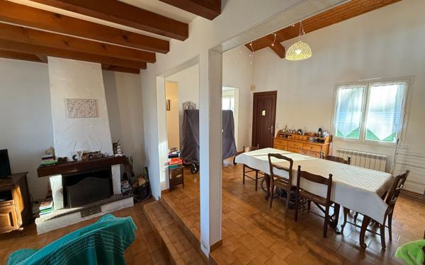 Maison à vendre    5 pièces •  Saint-Augustin