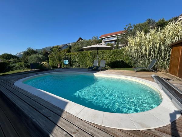 brison saint innocent maison (1997) 4 pièces 95 m2 env garage, terrain de 900 m2 env avec piscine.