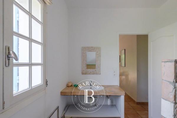 Sanary-sur-Mer, Villa 7 Chambres -  260 m² à vendre