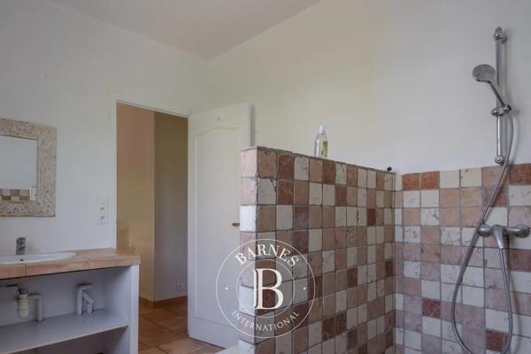 Sanary-sur-Mer, Villa 7 Chambres -  260 m² à vendre