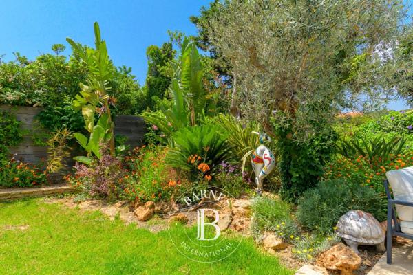 Sanary-sur-Mer, Villa 7 Chambres -  260 m² à vendre