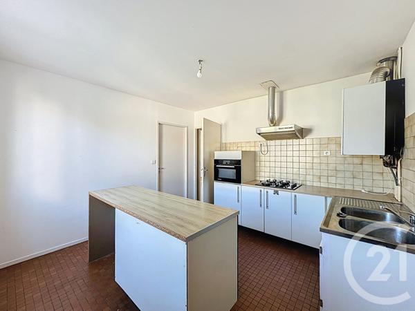 Maison à vendre  5 pièces - 104,80 m2 ST GIRONS - 09