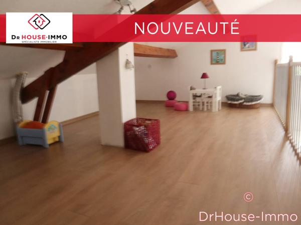 Maison à vendre 6 pièces de 141 m²