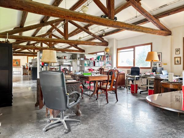 Saint-Rémy-de-Provence (13210) Ensemble immobilier à fort potentiel sur 6.5 ha