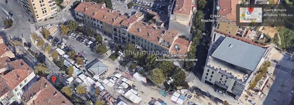 Location Local commercial 4 pièces 133 m2 à Aubagne