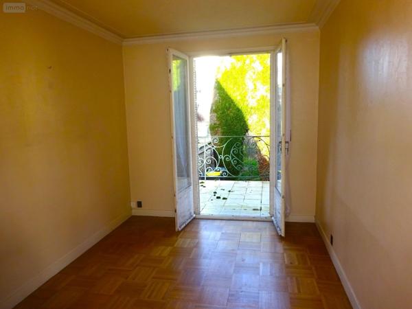 Maison à vendre à Nogent-le-Rotrou dans l'Eure-et-Loir (28400), ref : NOG 1040