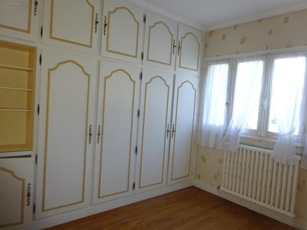 Maison à vendre à Nogent-le-Rotrou dans l'Eure-et-Loir (28400), ref : NOG 1040