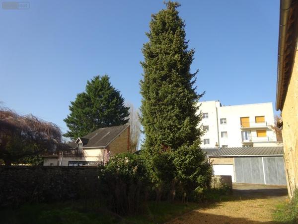 Maison à vendre à Nogent-le-Rotrou dans l'Eure-et-Loir (28400), ref : NOG 1040