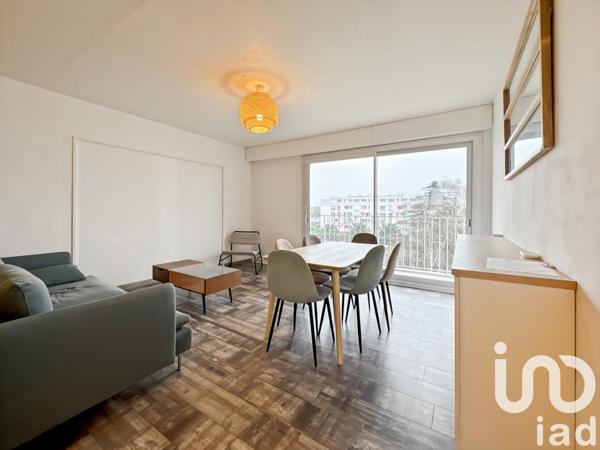 Location appartement 5 pièces 90 m² Laval