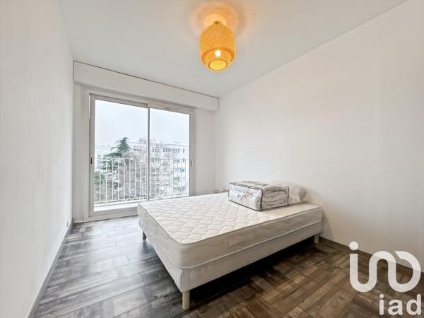 Location appartement 5 pièces 90 m² Laval