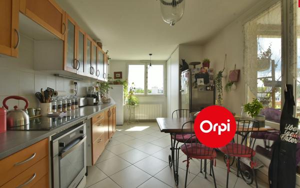 Appartement à vendre    4 pièces • 91,66 m2 Vénissieux