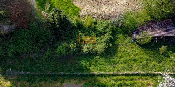 Terrain constructible d'une surface de 600m2