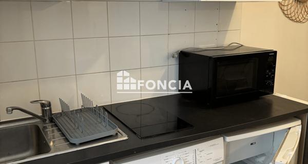 Location Studio meublé 12.16 m² - Fontainebleau 77300