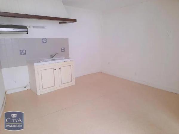 Appartement à louer 2 pièces 54.16m² Château-Thierry (02400)