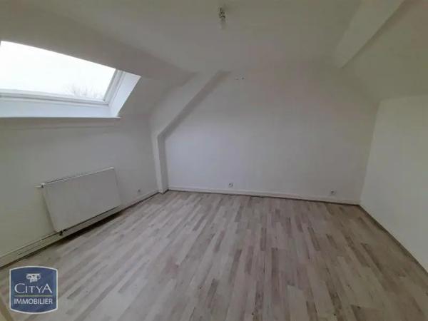 Appartement à louer 2 pièces 54.16m² Château-Thierry (02400)