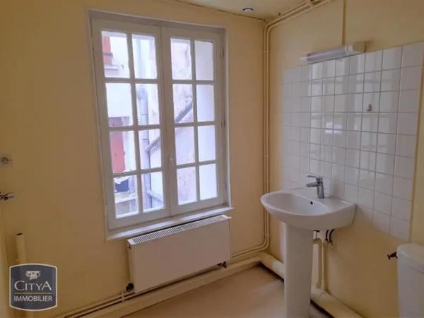 Appartement à louer 2 pièces 54.16m² Château-Thierry (02400)