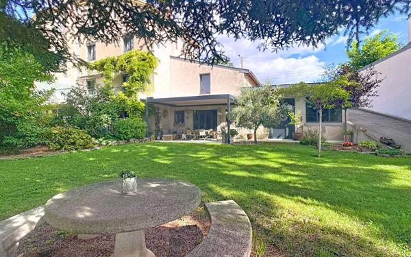 Maison à vendre    5 pièces • 134,15 m2 Tournon-sur-Rhône