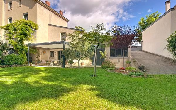 Maison à vendre    5 pièces • 134,15 m2 Tournon-sur-Rhône