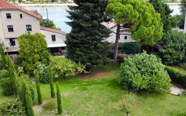 Maison à vendre    5 pièces • 134,15 m2 Tournon-sur-Rhône