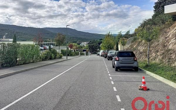 Stationnement à vendre    Sainte-Maxime