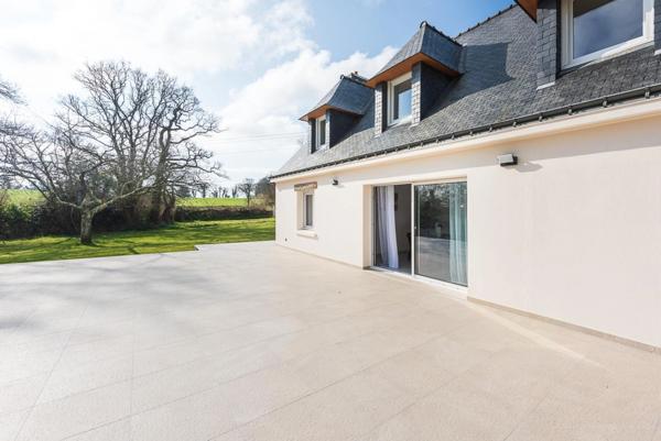 Maison traditionnelle bretonne entièrement rénovée – 160 m² à Plescop