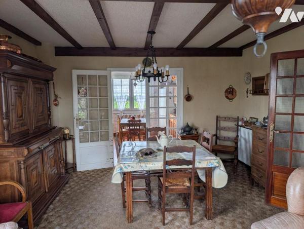 A deux pas des commodités et écoles, maison de 4 chambres avec cave