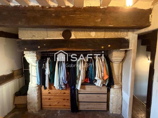 Maison en colombages 97 m² 5 ha de terrain proche, centre-ville