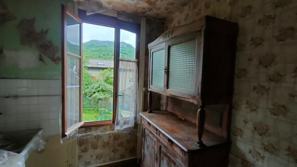 Batiment Tenay 8 pièce(s)